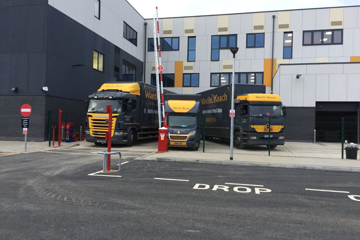 Commercial Removals Wardle and Keach fleet