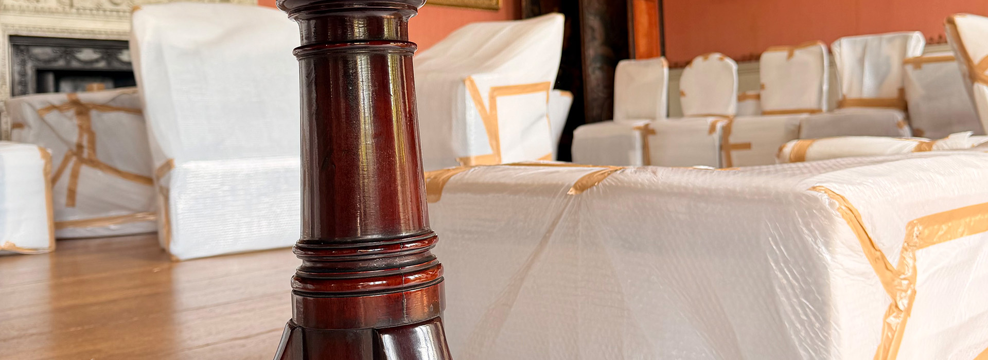Wardle & Keach - Moving antiques